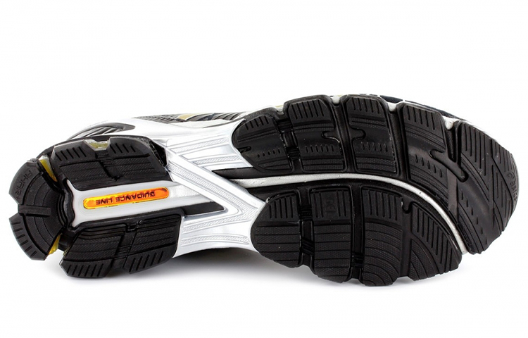 Shop ASICS Gel Kinsei 5 'Hitam Emas' T3E4Y-9094