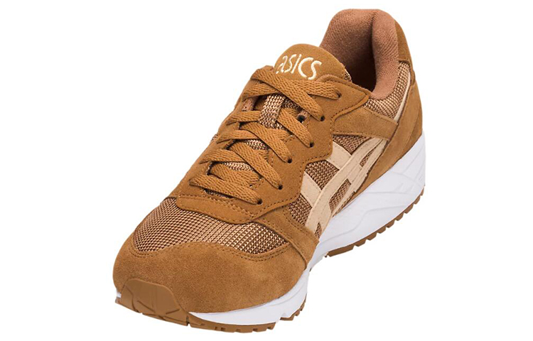 Shop ASICS Gel Lique ''Caramel'' Baskets H6K0L-200