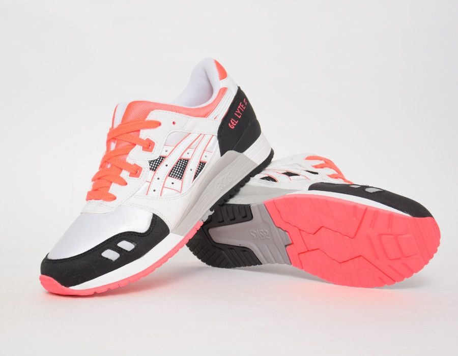 Lookbook ASICS Gel Lyte 3 'Putih' Sneakers H2B4N-0101