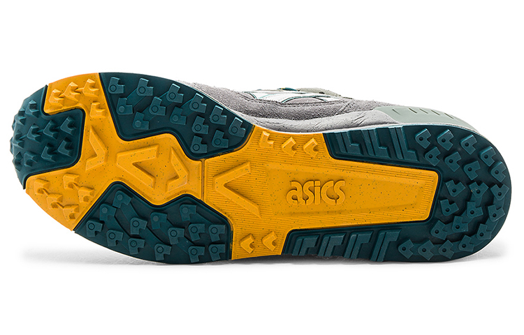 Shop 亚瑟士Gel Lyte MT“灰色” H7J3L-9696