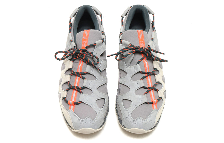 Shop ASICS Gel-Mai 'Gris Naranja Colorblock'. HL7T3-9602