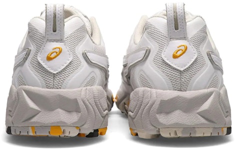 아식스 젤 난디 '화이트 스모크 그레이 카모' (50 characters) 1201A265-100 Purchase 아식스 젤 난디 '화이트 스모크 그레이 카모' (50 characters) 1201A265-100