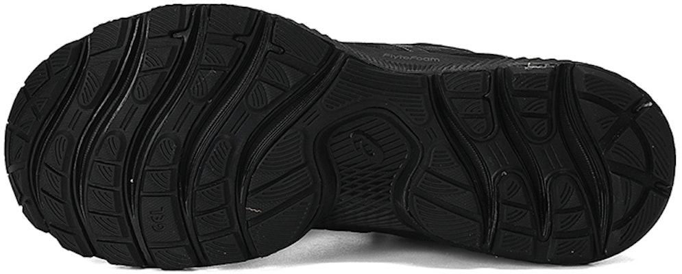 亚瑟士 Gel Nimbus 22 '黑色'运动鞋 1011A680-002 Purchase 亚瑟士 Gel Nimbus 22 '黑色'运动鞋 1011A680-002