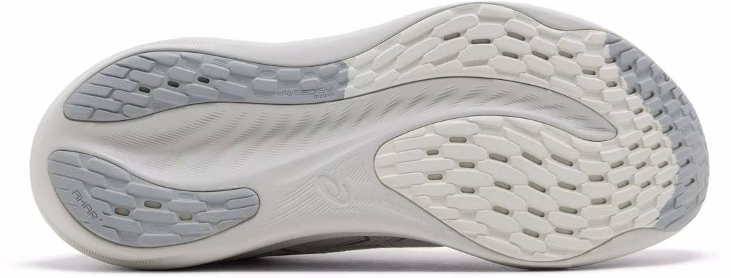 Asics Gel-nimbus 26 舒適萬用 防滑耐磨 低筒 跑步鞋 男款 灰色 Shop Asics Gel-nimbus 26 舒適萬用 防滑耐磨 低筒 跑步鞋 男款 灰色