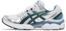 Lookbook ASICS Gel Nimbus 9 'Mint Steel Blue' Dalam Warna Pudina dan Biru Keluli. 1201A424-104