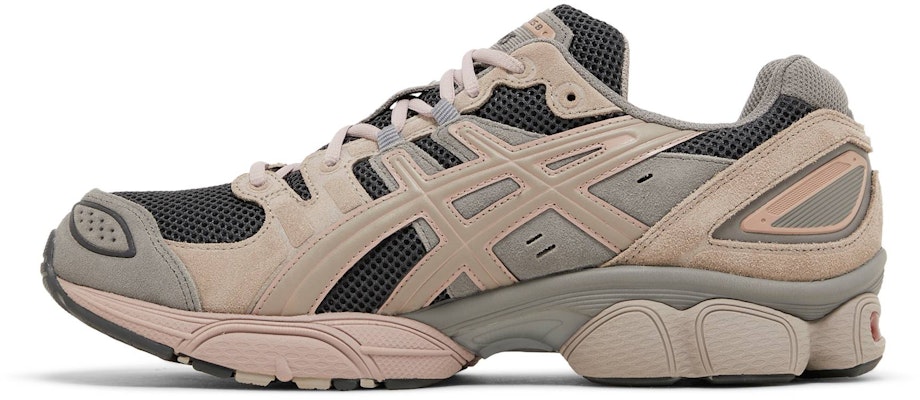 ASICS Gel Nimbus 9 'Obsidian Grey Moonrock' 1201A584-021 Lookbook ASICS Gel Nimbus 9 'Obsidian Grey Moonrock' 1201A584-021