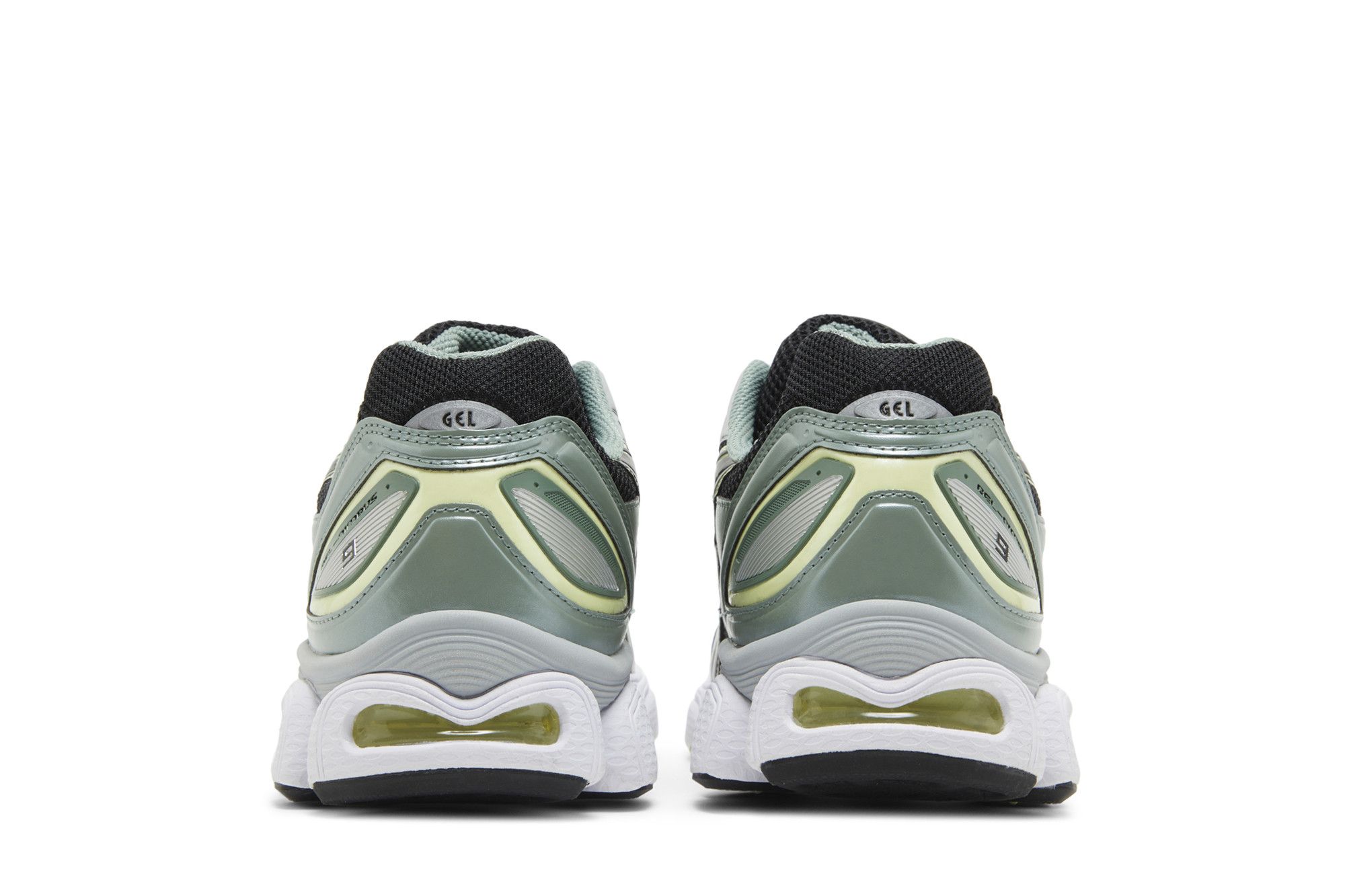 Sizing ASICS Gel Nimbus 9 'Pure Silver Sage' 1201A424-004