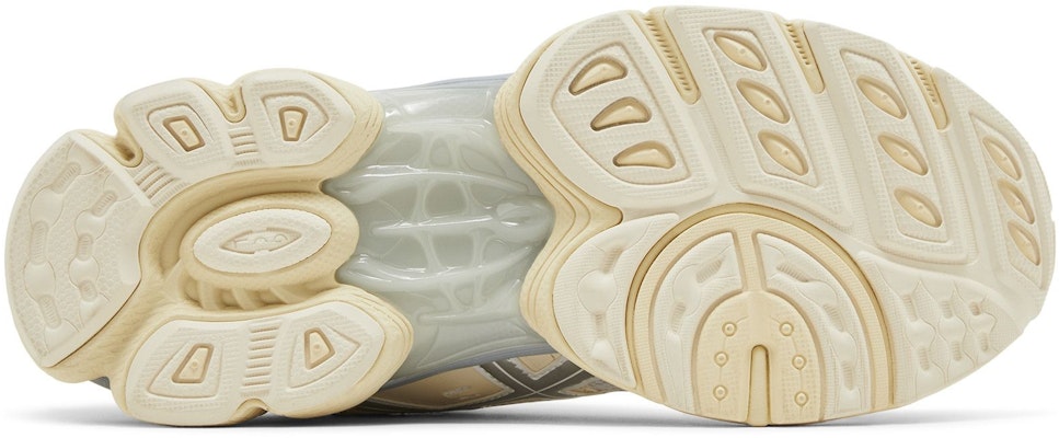ASICS Gel Nimbus 9 'White Pure Silver' 1201A424-106 Shop ASICS Gel Nimbus 9 'White Pure Silver' 1201A424-106
