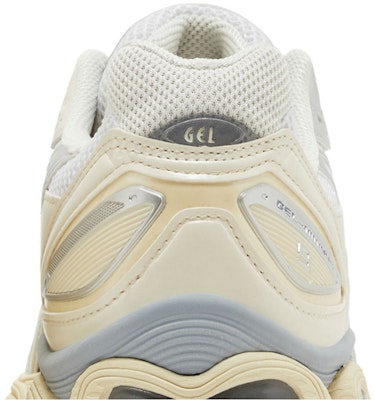 ASICS Gel Nimbus 9 'White Pure Silver' 1201A424-106 Sizing ASICS Gel Nimbus 9 'White Pure Silver' 1201A424-106