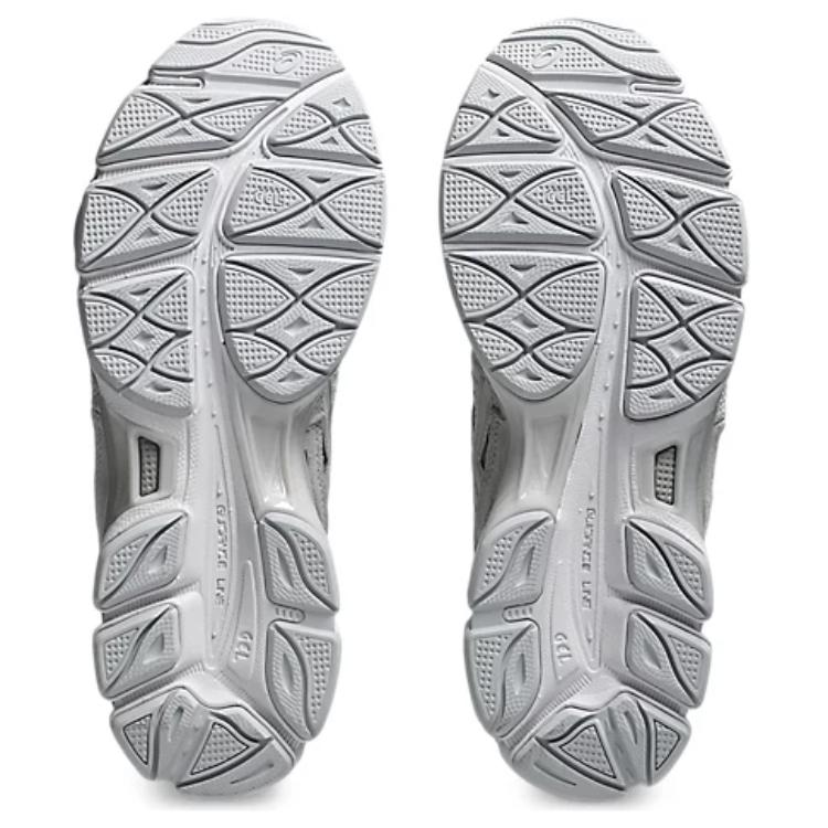 Sizing ASICS Gel NYC ''Crema Grigio Nuvola'' 1203A663-101