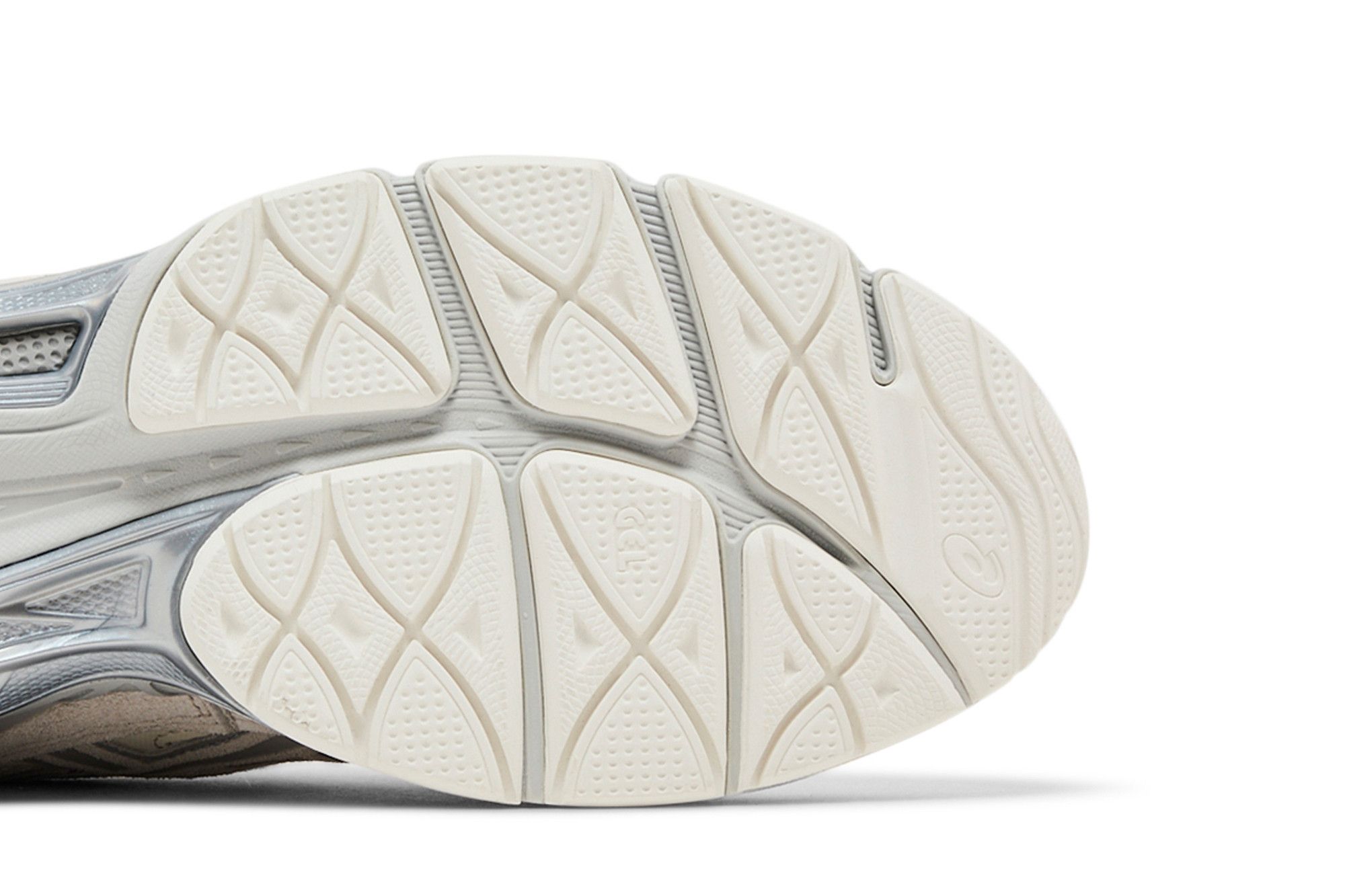 Sizing ASICS Gel NYC ''Abu Cream'' 1203A739-100