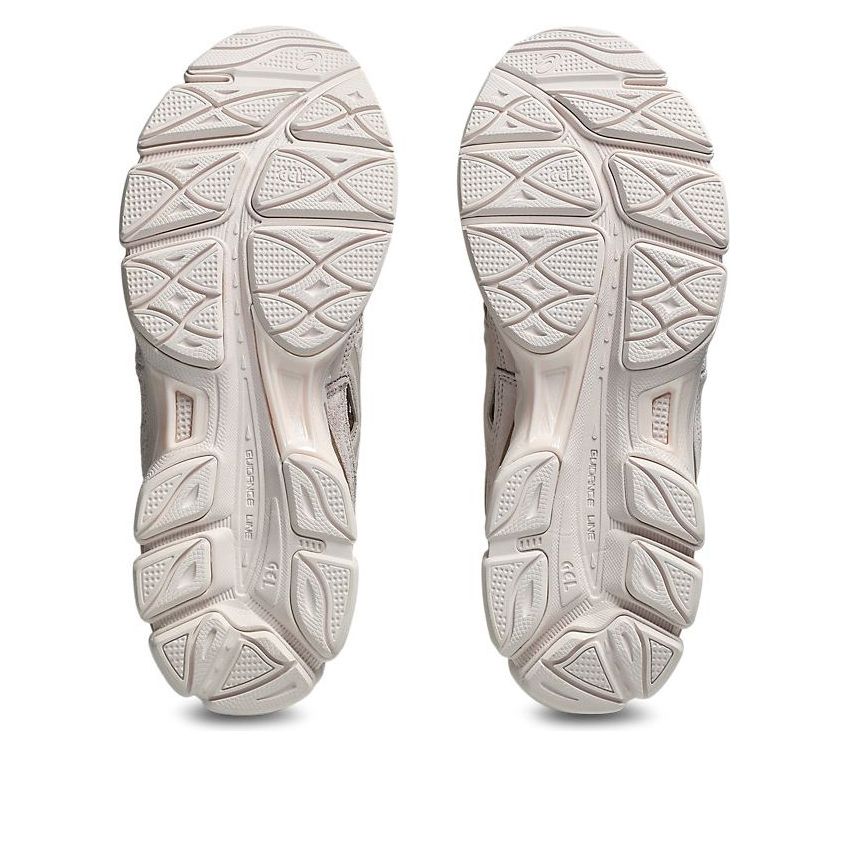Sizing ASICS Gel NYC 'Mineral Beige' 1203A739-251