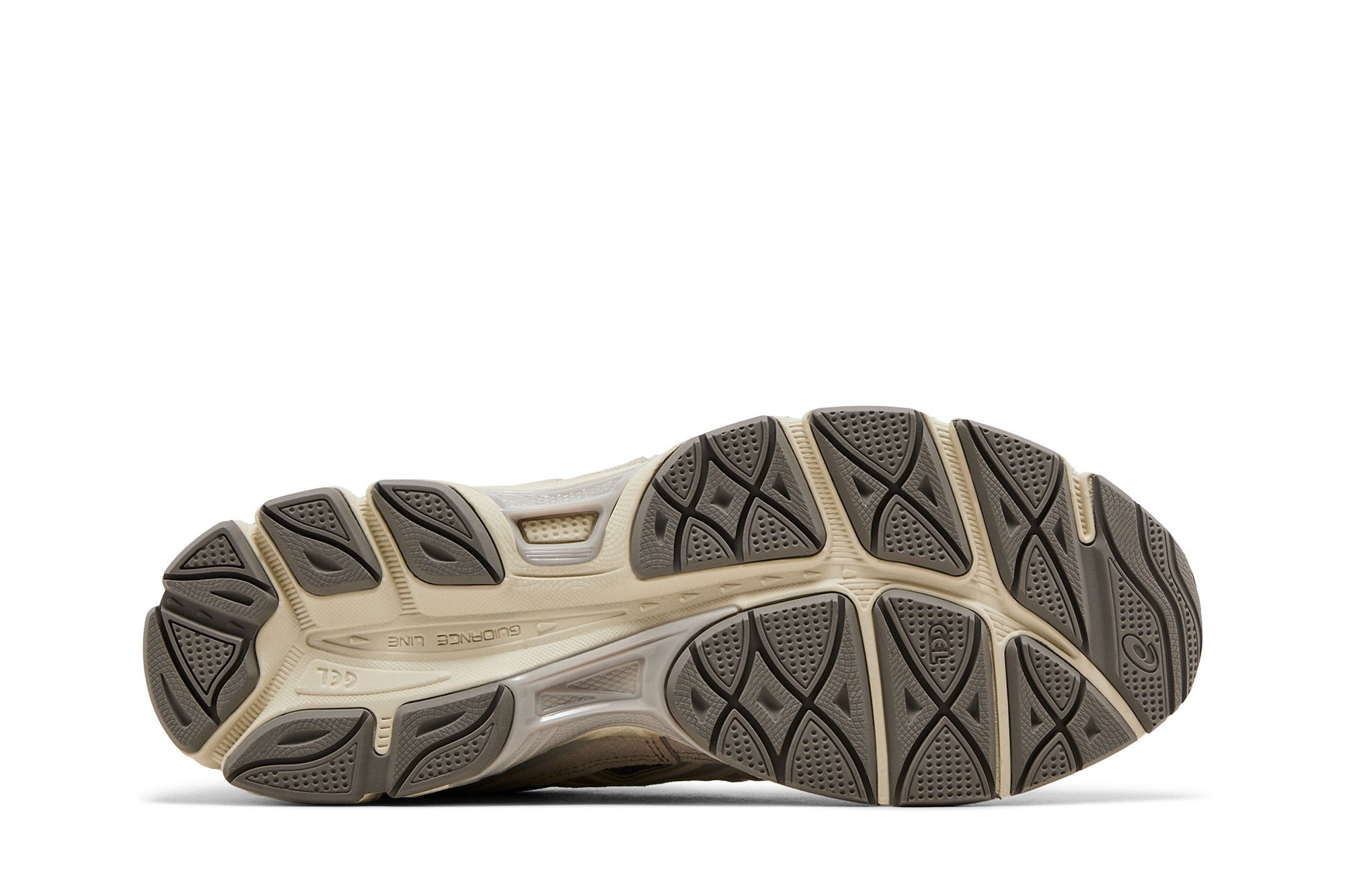 Shop ASICS Gel NYC ''Steeple Grey Cream'' Abu Krim. 1203A372-020