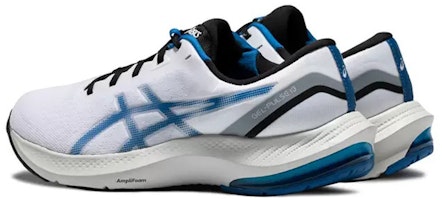 ASICS Gel Pulse 13 'Putih Lake Drive' 1011B175-101 Lookbook ASICS Gel Pulse 13 'Putih Lake Drive' 1011B175-101