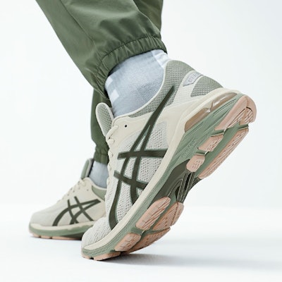 ASICS Gel-Pursue 5 Lelaki/Kasut Sukan 1011A615-200 Sizing ASICS Gel-Pursue 5 Lelaki/Kasut Sukan 1011A615-200