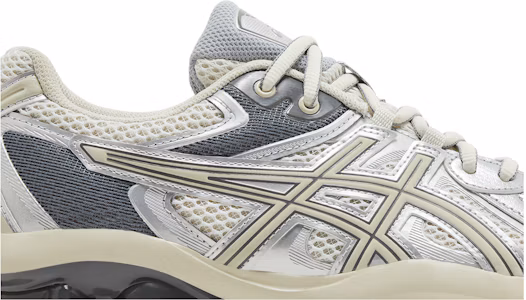 Lookbook ASICS Gel Quantum Kinetic '銀色' 1203A270-101