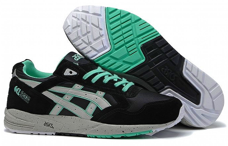 Shop ASICS Gel Saga 黑薄荷配色 H137K-9011