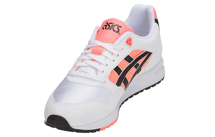 Shop 亚瑟士 Gel Saga 橙黑白色 运动鞋 1191A022-501