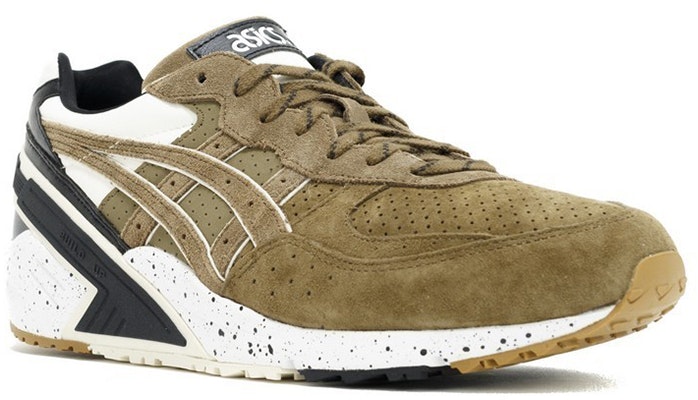 ASICS Gel Sight 'monkey time "olive crown"' dalam warna Hijau Zaitun. TQJ6H3-8686 Lookbook ASICS Gel Sight 'monkey time "olive crown"' dalam warna Hijau Zaitun. TQJ6H3-8686