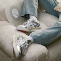 Asics Gel-Spotlyte 低筒v2 潮流 復古籃球鞋 男女皆宜 橙銀 1