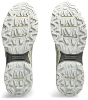 아식스 젤벤처 6 '바닐라 커스터드' 1201A946-020 Shop 아식스 젤벤처 6 '바닐라 커스터드' 1201A946-020