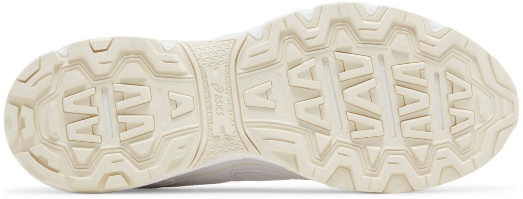 아식스 젤 벤처 6 '화이트 크림' (50 characters) 1203A297-100 Shop 아식스 젤 벤처 6 '화이트 크림' (50 characters) 1203A297-100