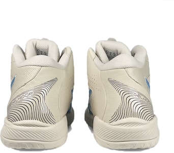 ASICS Gelhoop V16 ''Vanilla Blue Coast'' Biru Putih Basket. 1063A090-250 Shop ASICS Gelhoop V16 ''Vanilla Blue Coast'' Biru Putih Basket. 1063A090-250