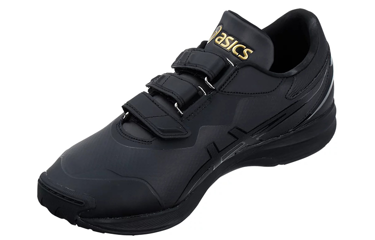 Shop ASICS Goldstage Trainer 'Hitam' 1121A061-001