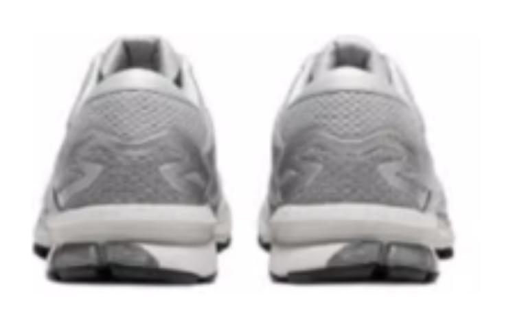 Lookbook アシックス GT-1000 10 ランニングシューズ (ホワイト/シルバー) 1011B836-022