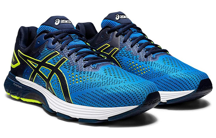 Lookbook ASICS GT-4000 2 ''Blau'' 1011A836-401