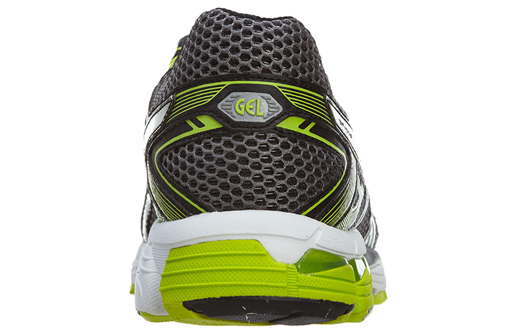 Shop ASICS GT 1000 29 2E '风暴' 运动鞋 T3R1N-7591