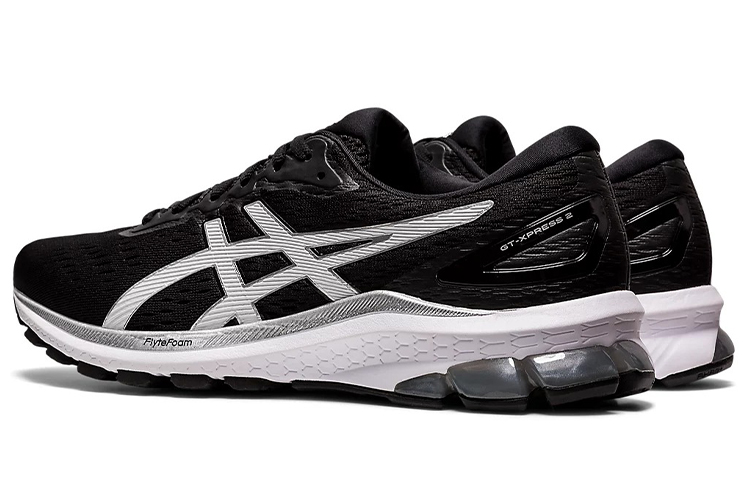 Shop ASICS GT-Xpress 2 '黑白色' 运动鞋 1011A997-007