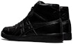 Shop ASICS Japan L 'Hitam Kasual' 1201A090-001