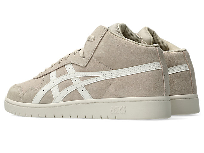 Lookbook ASICS Japan Pro MT High-Top Sneakers Feather Grey/Cream 1201B033-020