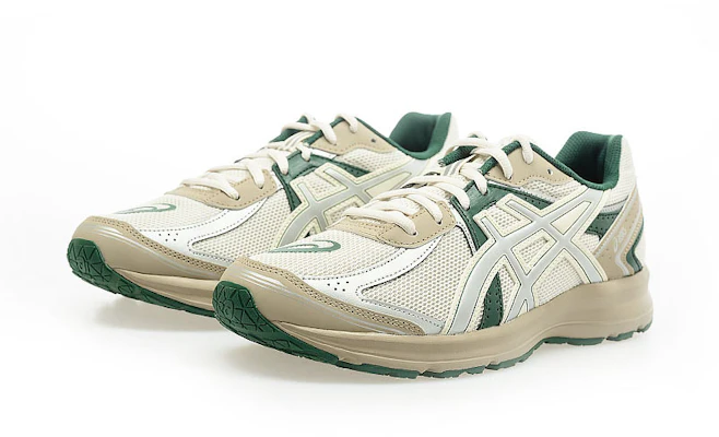 亚瑟士 JOG 100S 跑步鞋 1203A741-200 Order 亚瑟士 JOG 100S 跑步鞋 1203A741-200