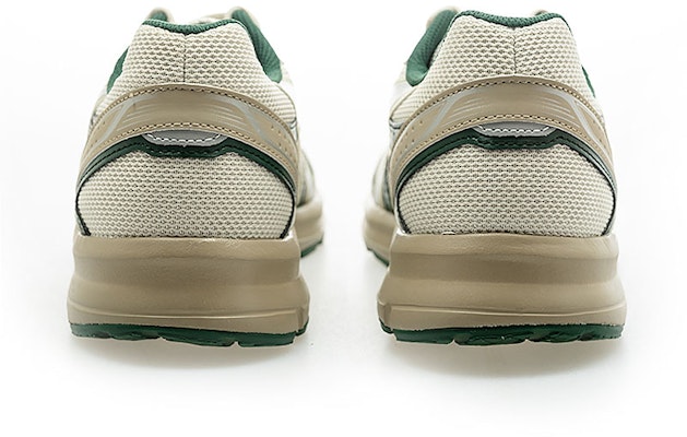 亚瑟士 JOG 100S 跑步鞋 1203A741-200 Lookbook 亚瑟士 JOG 100S 跑步鞋 1203A741-200