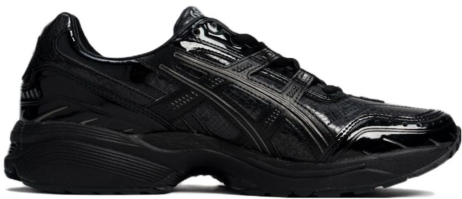 ASICS KIKS x Gel-1090 '变形记' 运动鞋 1203A214-001(S-BOX) Lookbook ASICS KIKS x Gel-1090 '变形记' 运动鞋 1203A214-001(S-BOX)