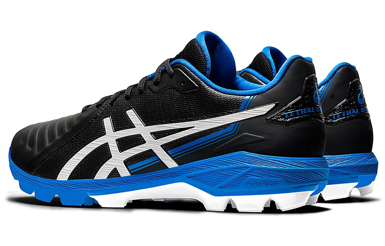 Shop Asics Lethal Ultimate FF 耐磨防滑運動跑步鞋 黑白藍