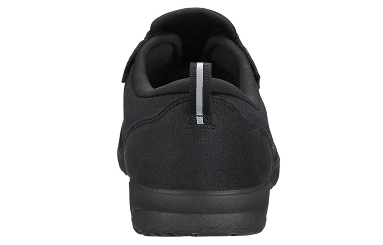 Lookbook Sepatu Lari ASICS Life Walker 1 Hitam 1241A001-001