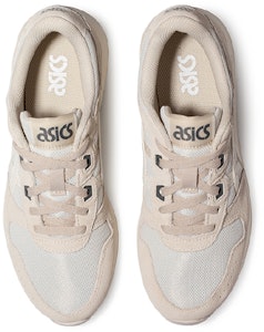 아식스 라이트 클래식 레트로 운동화 브라운 (Unisex) 1203A216-100 Shop 아식스 라이트 클래식 레트로 운동화 브라운 (Unisex) 1203A216-100