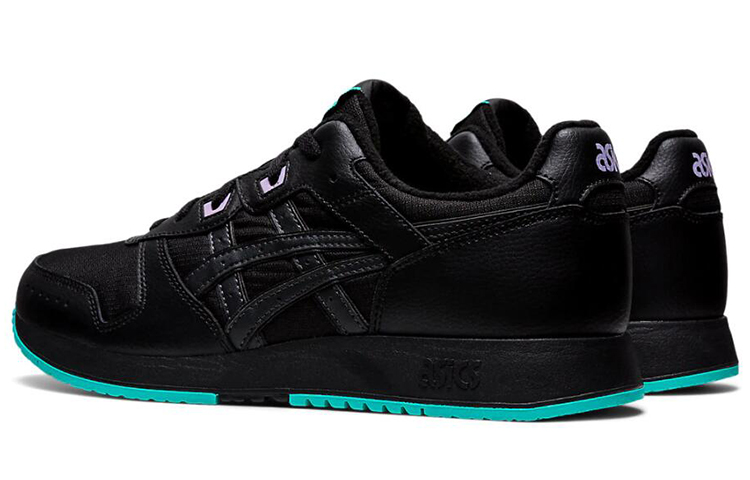 Shop ASICS Lyte Classic ''Winterized Pack'' Scarpe Invernali 1201A057-001