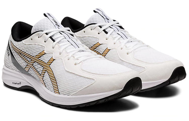 Lookbook ASICS Lyteracer 2 White 1011A677-100