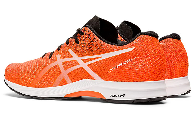 Shop ASICS Lyteracer 4 '橙白款' 1011B349-800