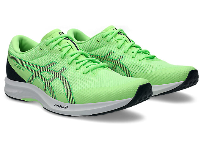 Lookbook ASICS Lyteracer 6 Kasut Lari Hijau Illuminate/Hijau Vital 1011B971-300
