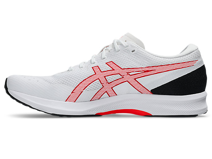 Shop ASICS LYTERACER 6 ランニングシューズ ホワイト/フラッシュレッド 1011B971-102
