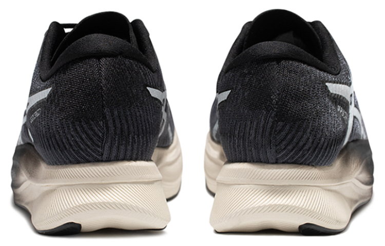 Lookbook アシックス マジックスピード2 キャリアグレー/ホワイト 1011B443-020