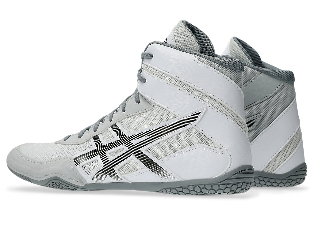 Shop ASICS Matcontrol 3摔跤鞋 白色/枪金属色 1081A053-102