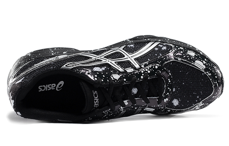 Lookbook ASICS Maverick 2 'Hitam Perak' T20XQ-9092