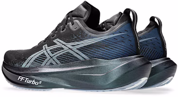 Shop ASICS MEGABLAST Chaussures de Running Noir/Blanc 1013A170-001