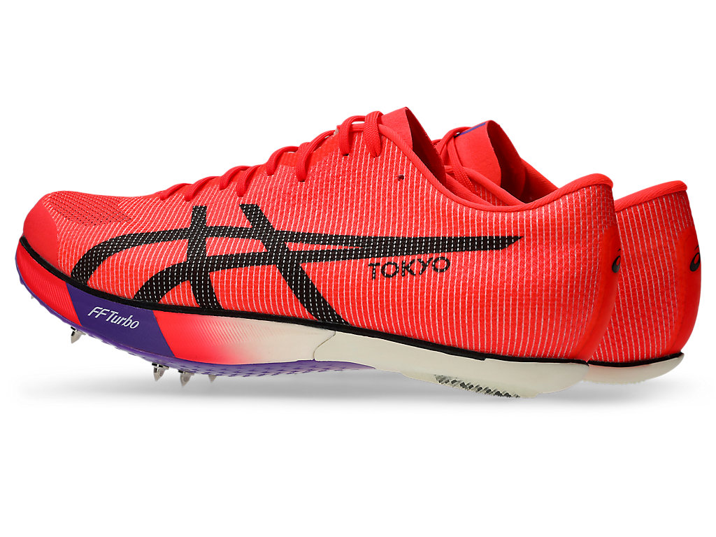 Lookbook 亚瑟士 METASPEED Sky Plus 2 跑鞋 闪亮红/黑 1093A234-600